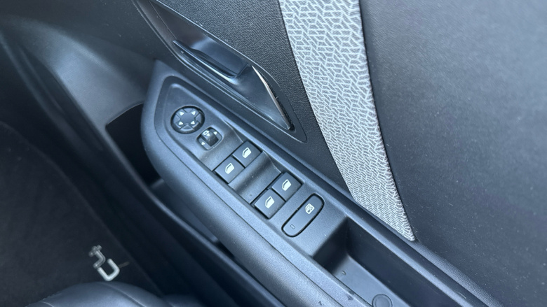 Citroen C4 1.2 PureTech [130] Shine 5dr Petrol Hatchback